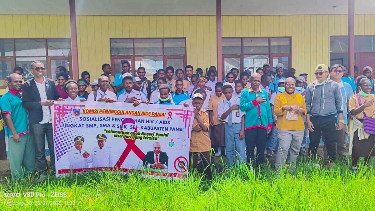 Langkah pertama dalam KPA Panii SMK HIV / AIDS Prevention Society dilakukan dalam masyarakat masyarakat dan langkah bebas di Negrei Madi