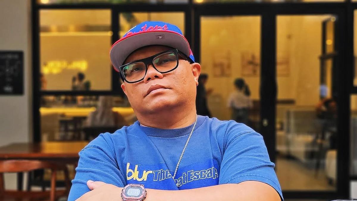 Penjelasan pengakuan Sammy Simorangkir dipanggil untuk tampil £ 5 juta per lagu ...